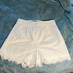 White Eyelet High Waisted Express Shorts Size 2